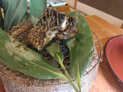 美山荘のランチ 鯛の鱗焼き